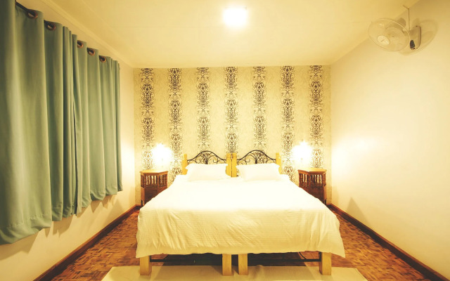 Boulevard Inn Mt Meru