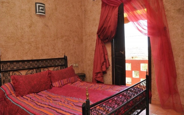 Well Center Riad Auberge Assounfou