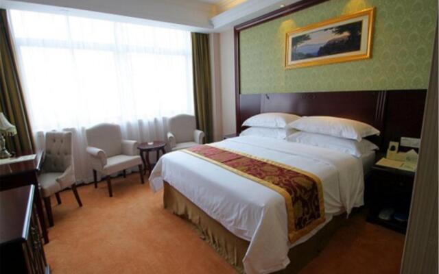 Vienna Hotel Shanghai Puong Jinqiao Park