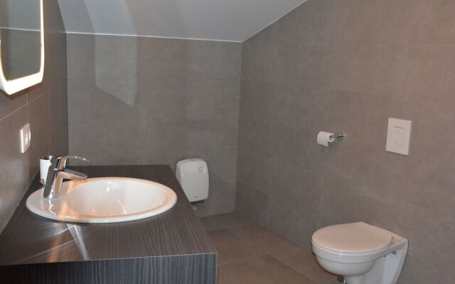 Exquisite Holiday Home in Manhay with Sauna
