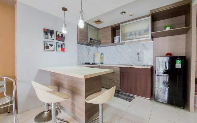 Comfort And Simply Look 2Br At Great Western Apartment