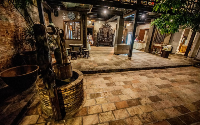 Songkhla Tae Raek Antique Hotel