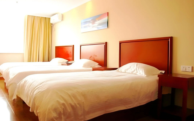 GreenTree Inn Beijing North Dayangfang Bridge Express Hotel – Guest Rooms – Beijing