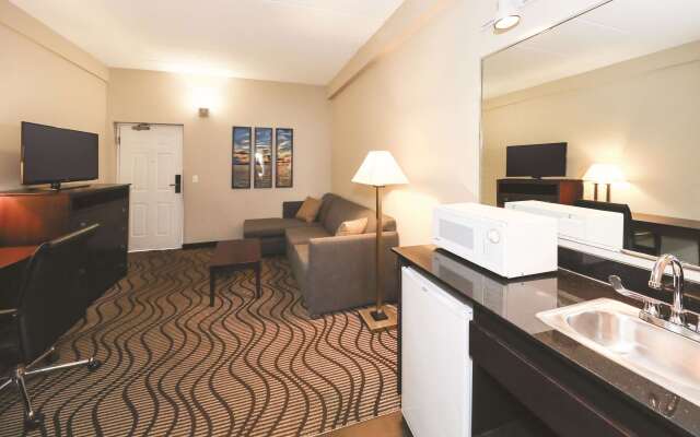 La Quinta Inn by Wyndham Sandusky near Cedar Point