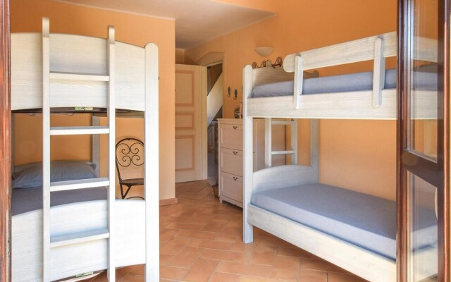 Stunning Home in Capo D'orso - Palau With 3 Bedrooms