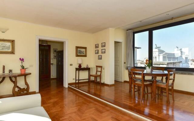 Rome at Your Feet Apartment with Terrace