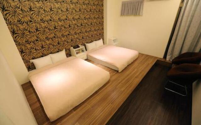 Go Go B&B