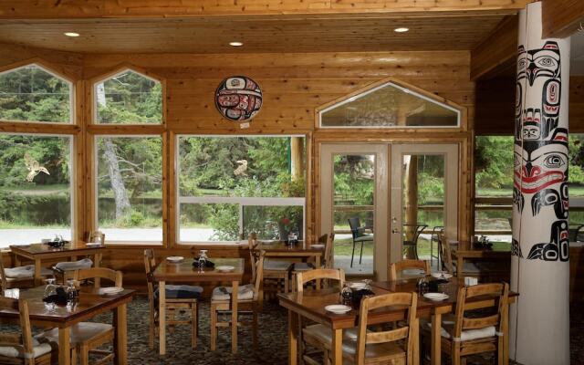 Haida House at Tllaal