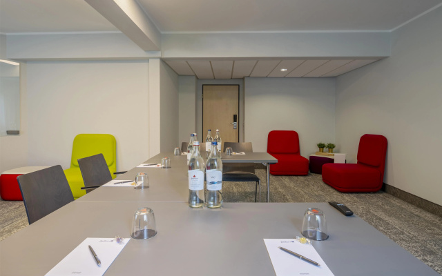 Radisson Blu Hotel Dortmund - Image 7