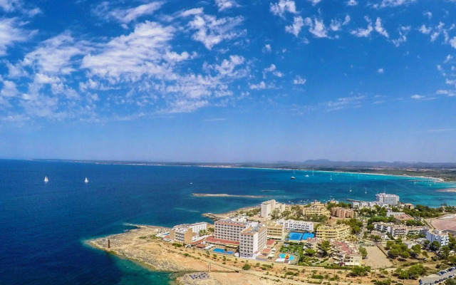 Universal Hotel Romantica