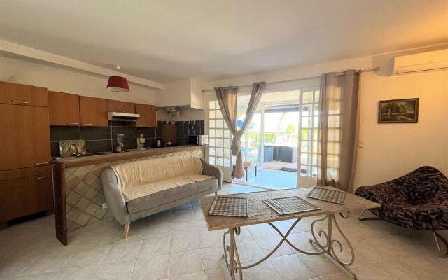 Appartement Porticcio, 1 pièce, 2 personnes - FR-1-61-584