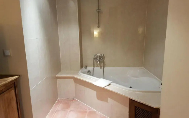 Hotel Garabatos