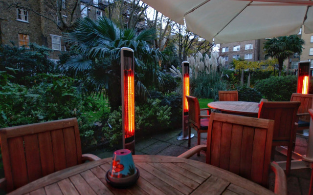 Miiro Templeton Garden