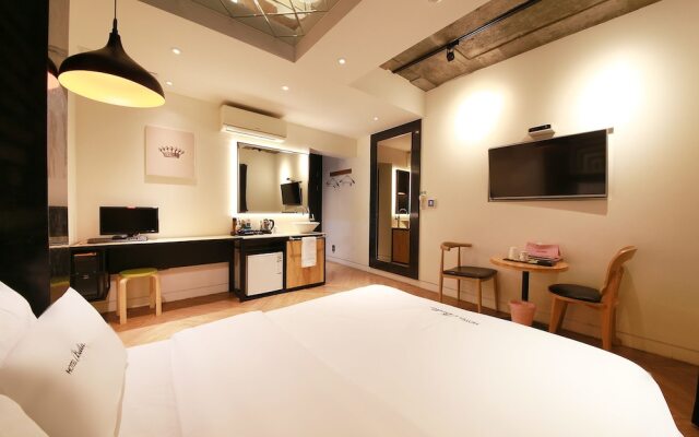 Hotel Bella