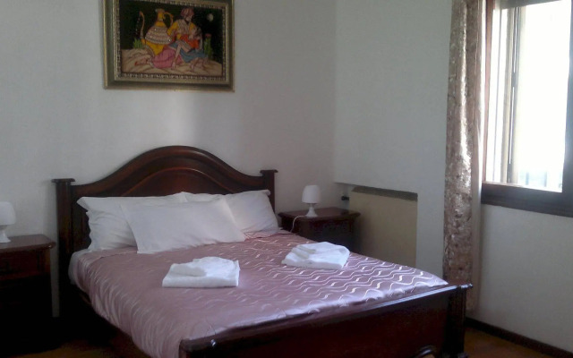 Venice Bangla Guest House