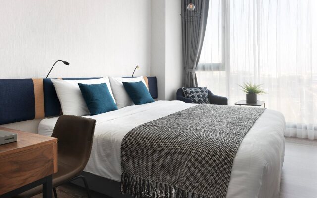 Explore Hotel