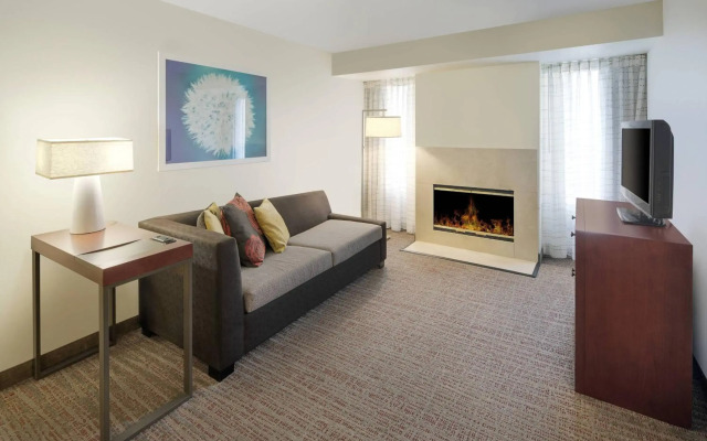 Residence Inn by Marriott Indianapolis Airport