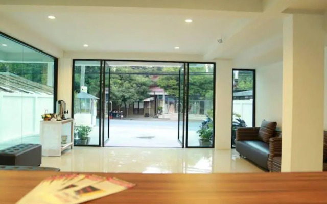 Tikky Place