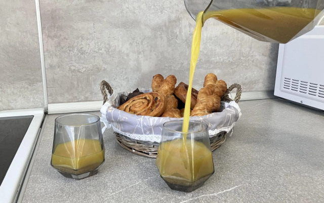 A cozy place on Molodogvardeytsev Street