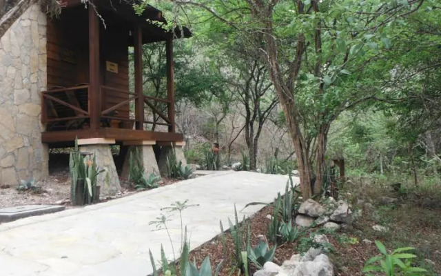 Chiflon Lodge Reserva Natural "Velo de Novia"