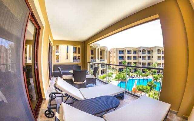 El Faro 303 Reef 1 Bedroom Condo by Redawning