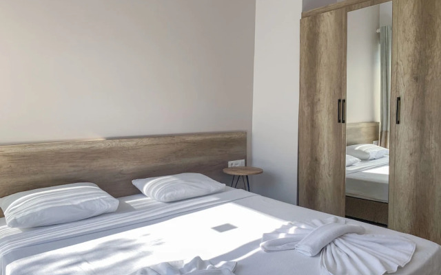 Kaizen Gate Hotel