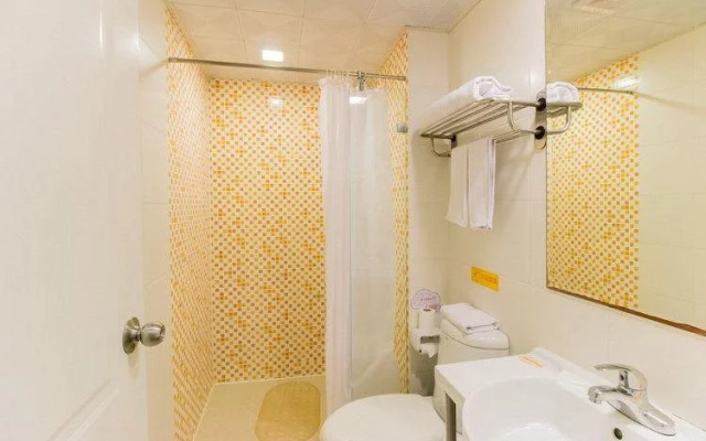 Home Inn Shanghai Jiading Passenger Transportation Centre Metro West Station