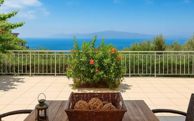 Aigli Fully Equipped Getaway - Seaview Lux Retreat