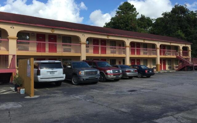 Regency Inn and Suites