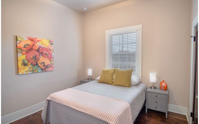 Beautiful Craftmans 4br/2.5ba Home Near Downtown