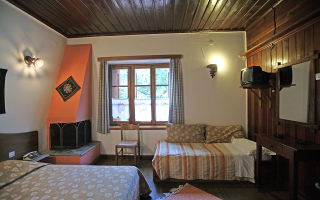 Hotel Galaxias