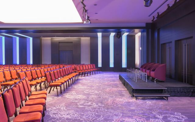 Sheraton Bucharest Hotel