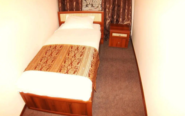 Vavilon Hotel