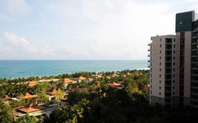 Amanda Seaview Resort Apartment