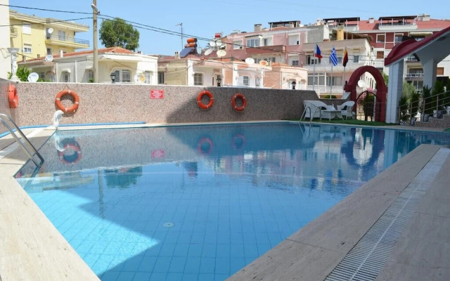 Lavinia Otel