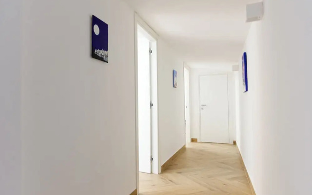 Pessina 90 Rooms in Naples