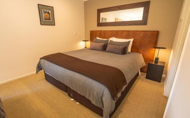 Maruia River Retreat