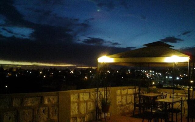 Cabu Hostel