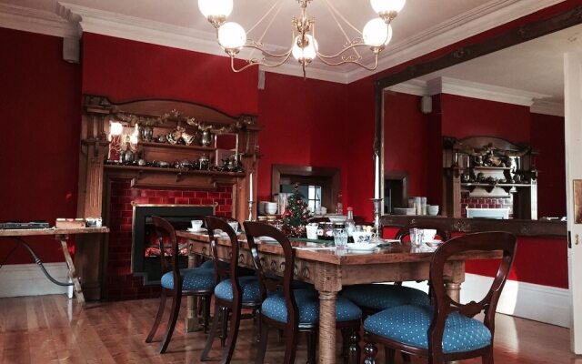 Claremont House