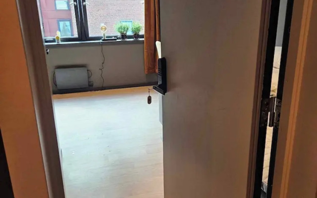 Room-peaceful Mini-apartment in Ålesund'