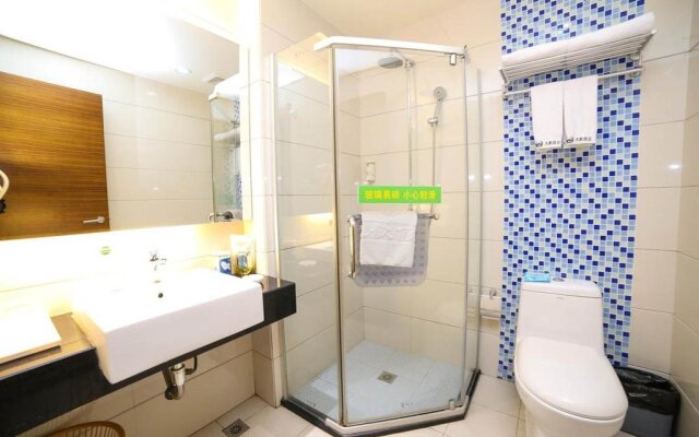Jiuge Holiday Hotel