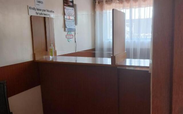 Roza Guest House