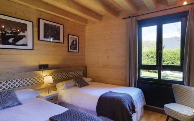 Aparthotel Piedrafita Lodge