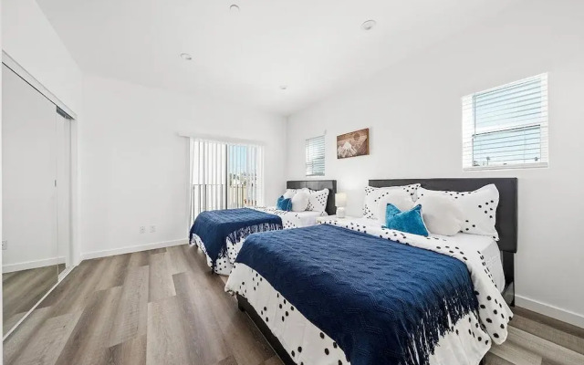 Comfort Suite Los Angeles