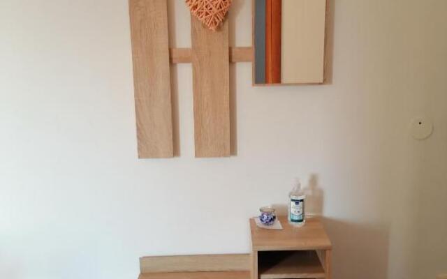 Jacqueline Apartment