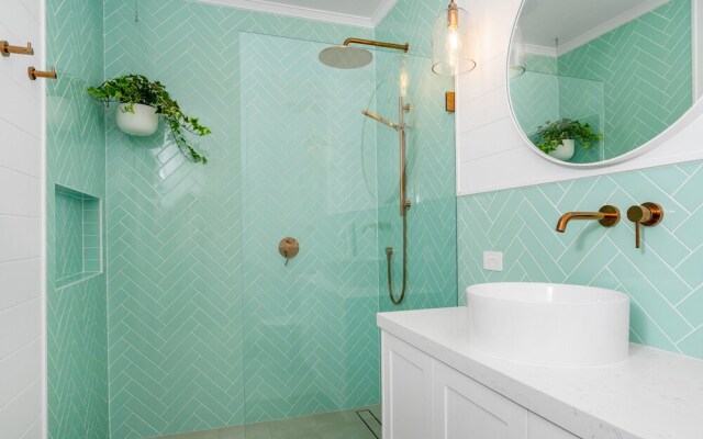 Your Luxury Escape - Seascape