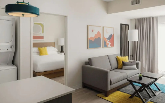 WaterWalk Extended Stay by Wyndham Jacksonville Deerwood Pk