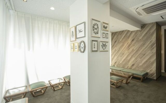 The Micro Museum Hostel Nihonbashi