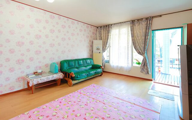 Hongcheon Babiana Pension