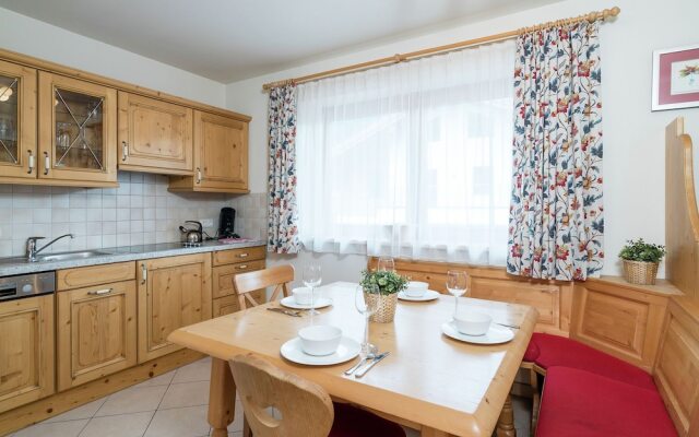 Lovely Apartment in Saalbach-hinterglemm With Garden